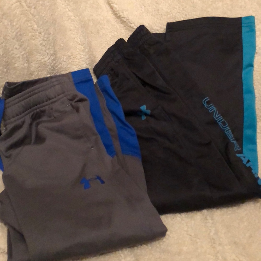 Lot of 2 under armour kids pants size YSM